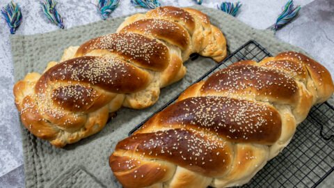 Pan Jala (Challah) con dátiles e higos - Cravings Journal