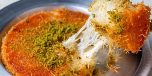 Receta Knafeh – Un Delicioso Postre del Medio Oriente